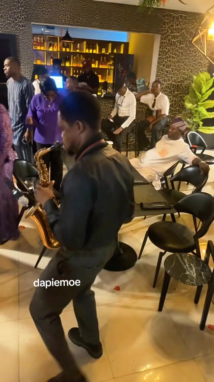 @Saxophonist in Lagos/Ibadan 🎷