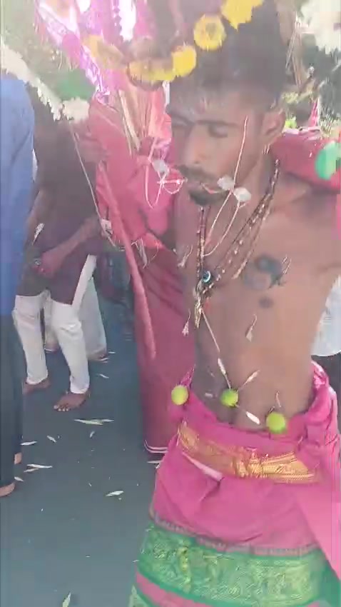 @Ayush🕉️✡️🇮🇳