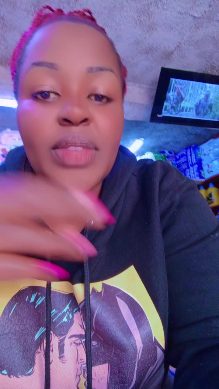 @Julieta