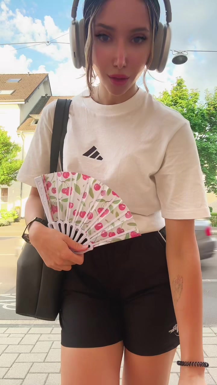 @Sarsouuura🌸