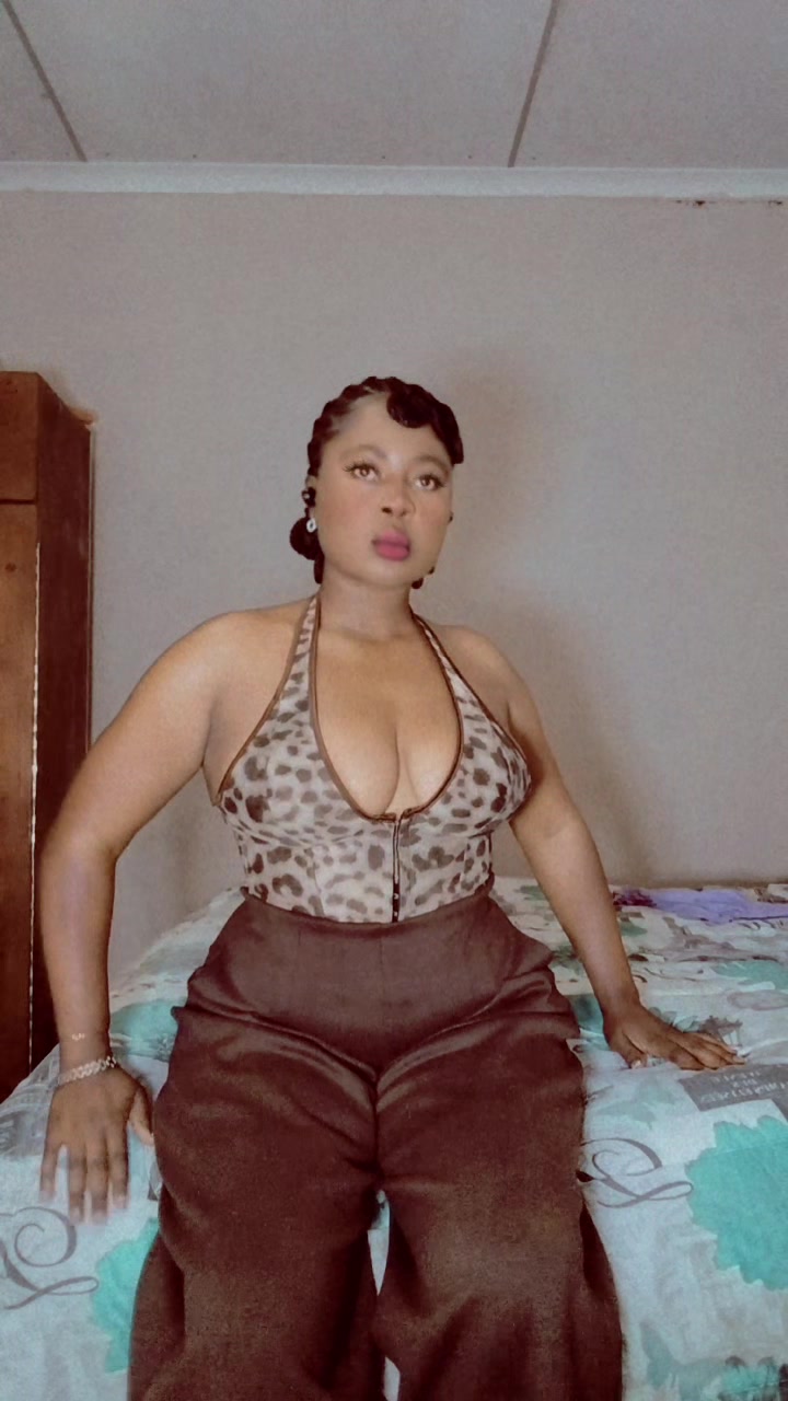 @Rhulani221