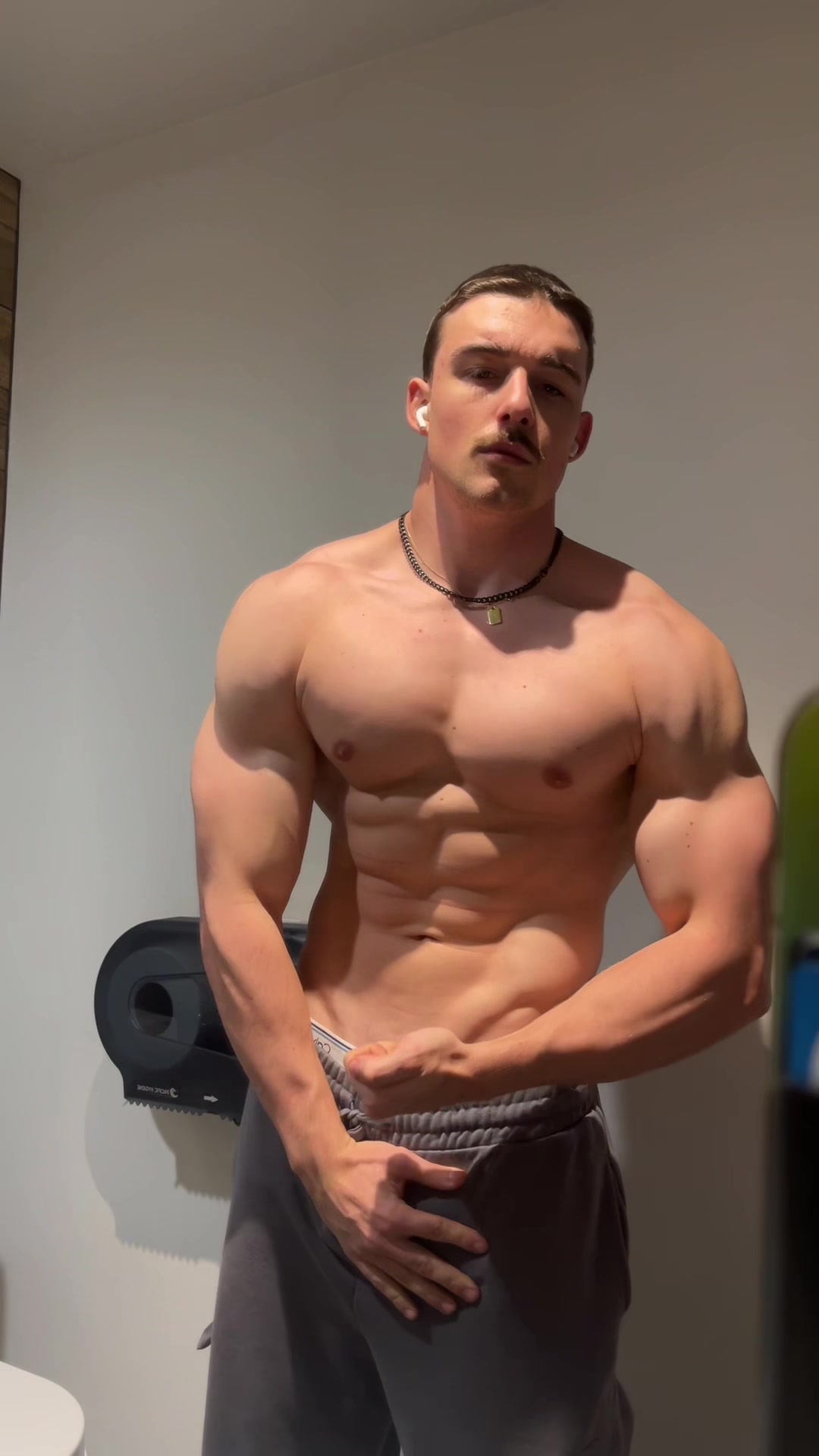 @keanux124