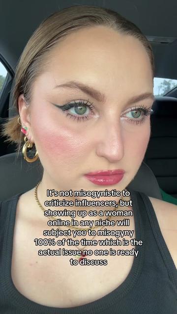 @savdoesmakeup