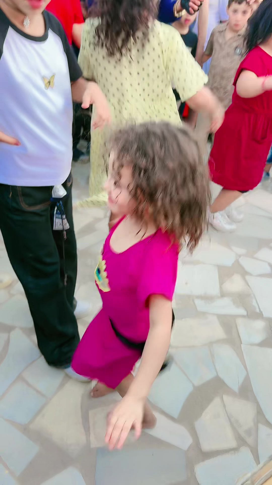 @Haifa Hichri