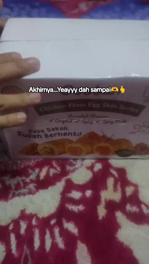 @Madam_November