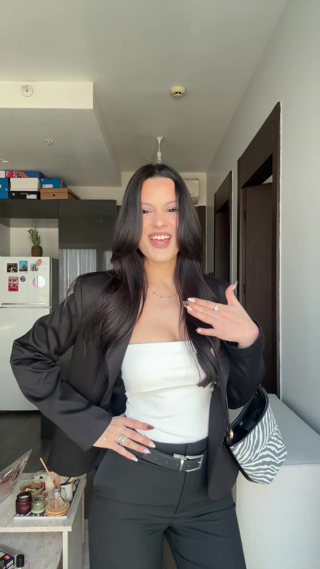 @Simgeakman
