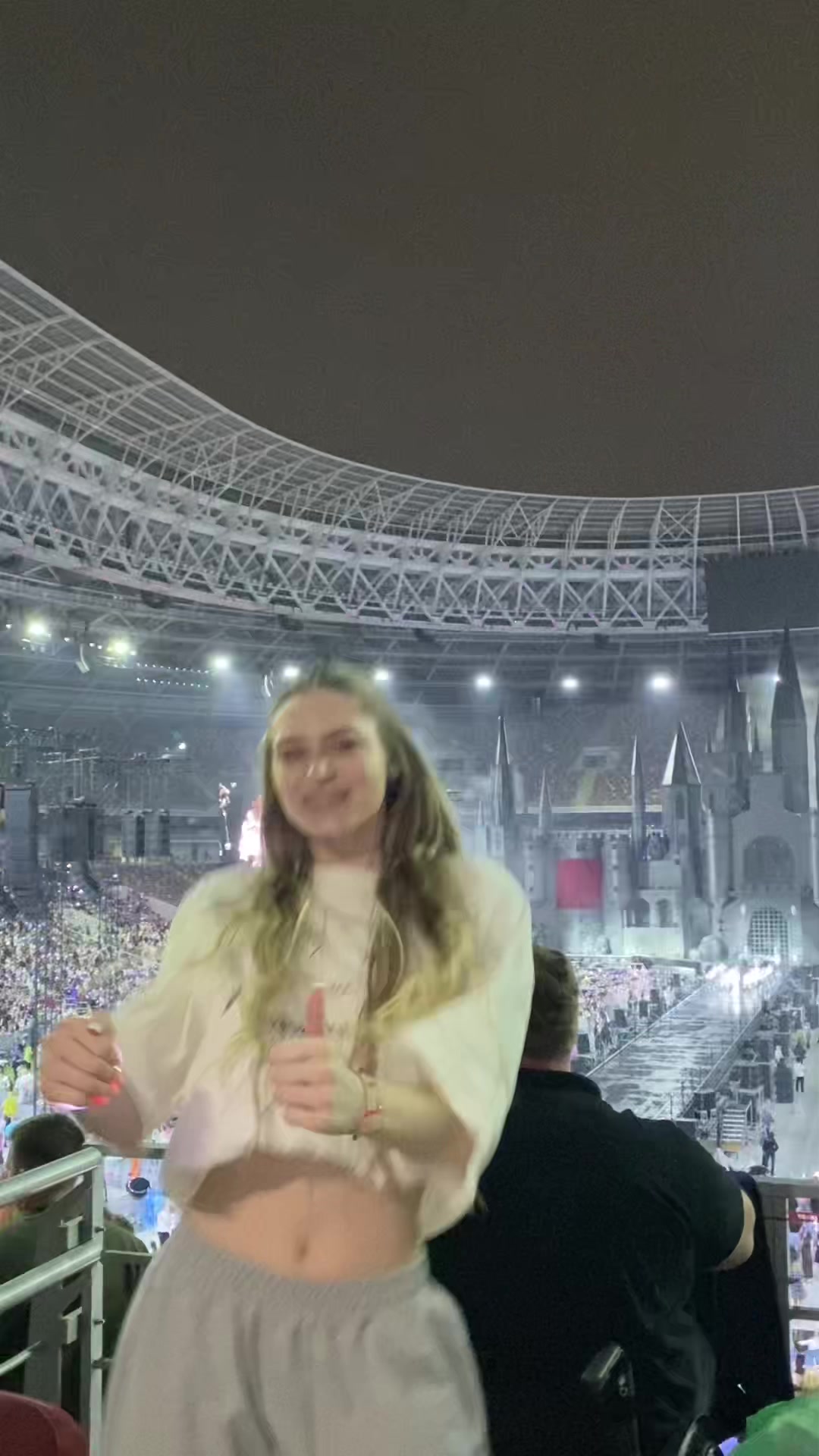 @яникс🦦
