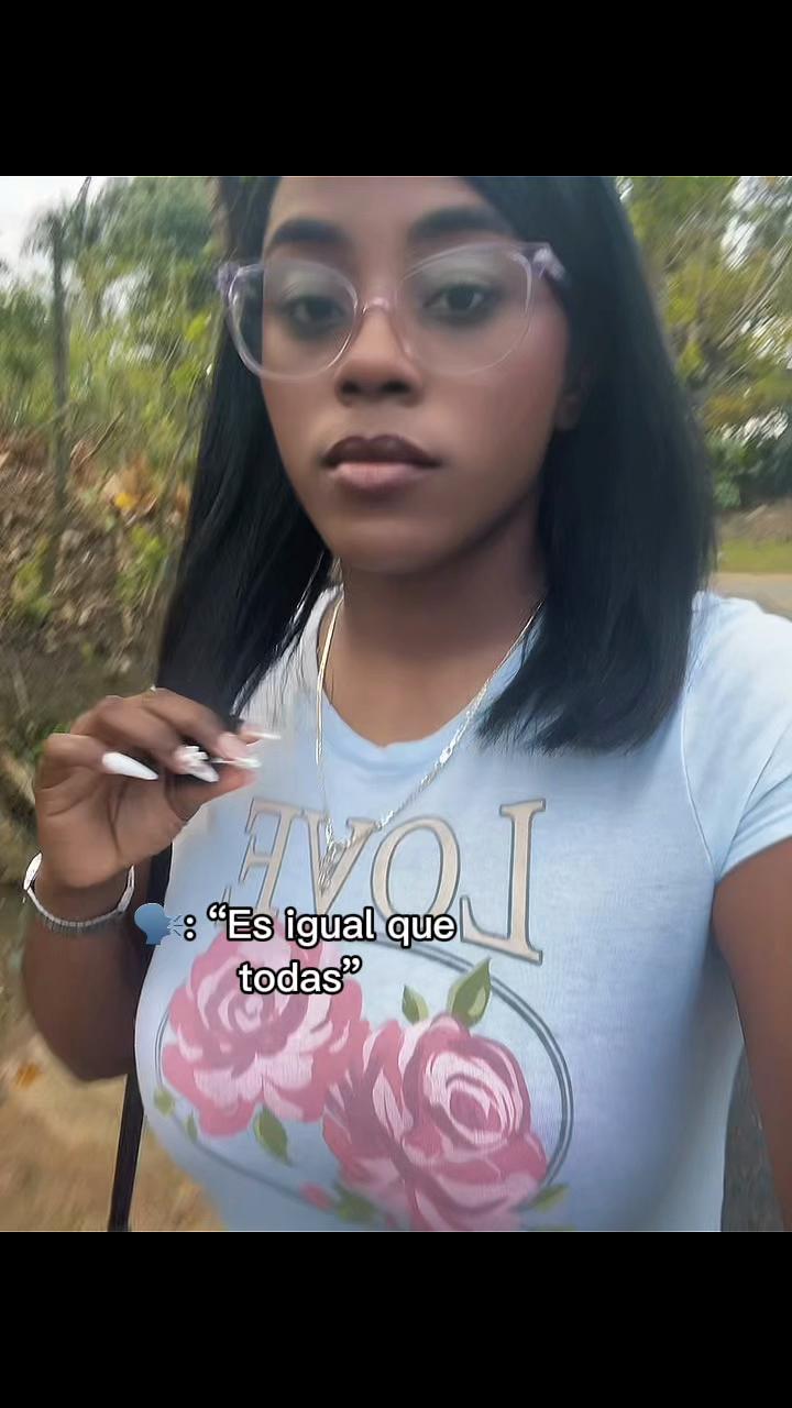 @Titi___
