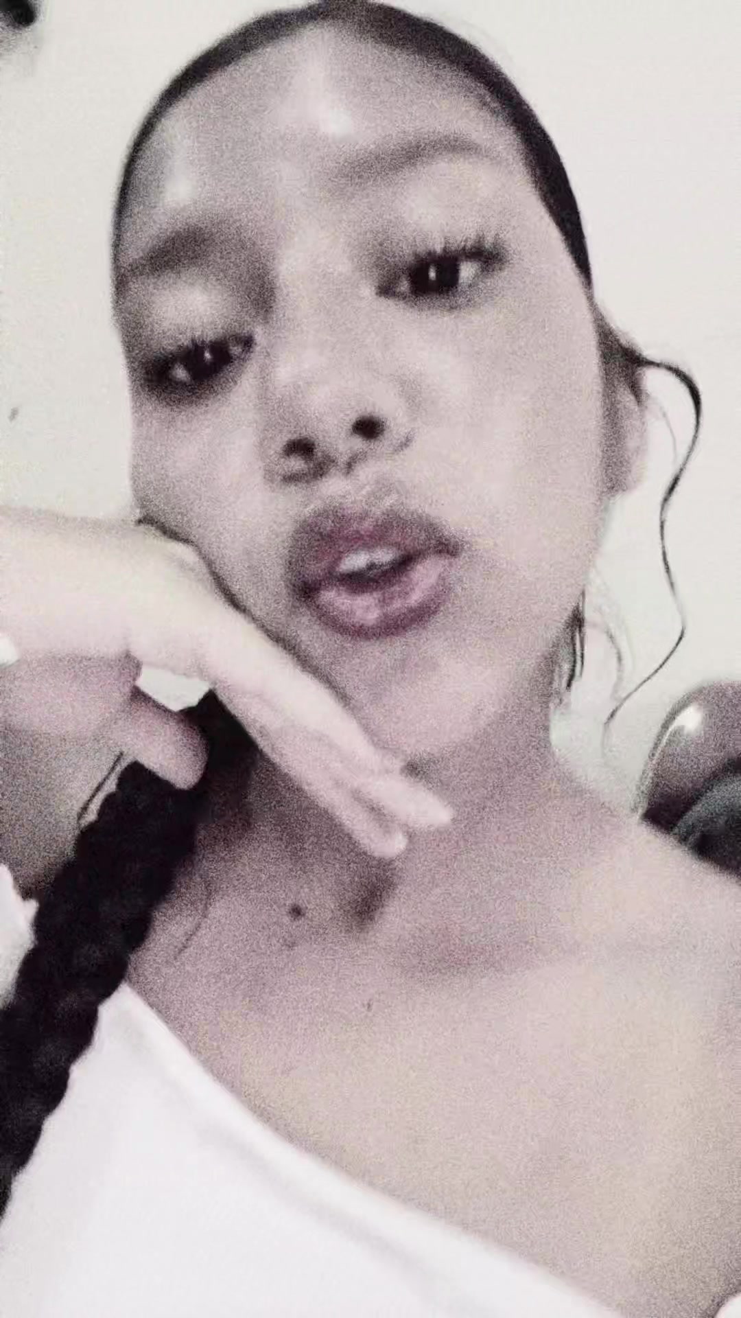 @️