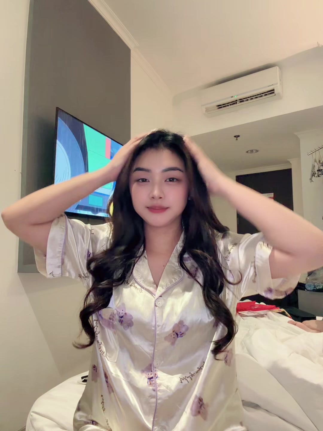 @jes
