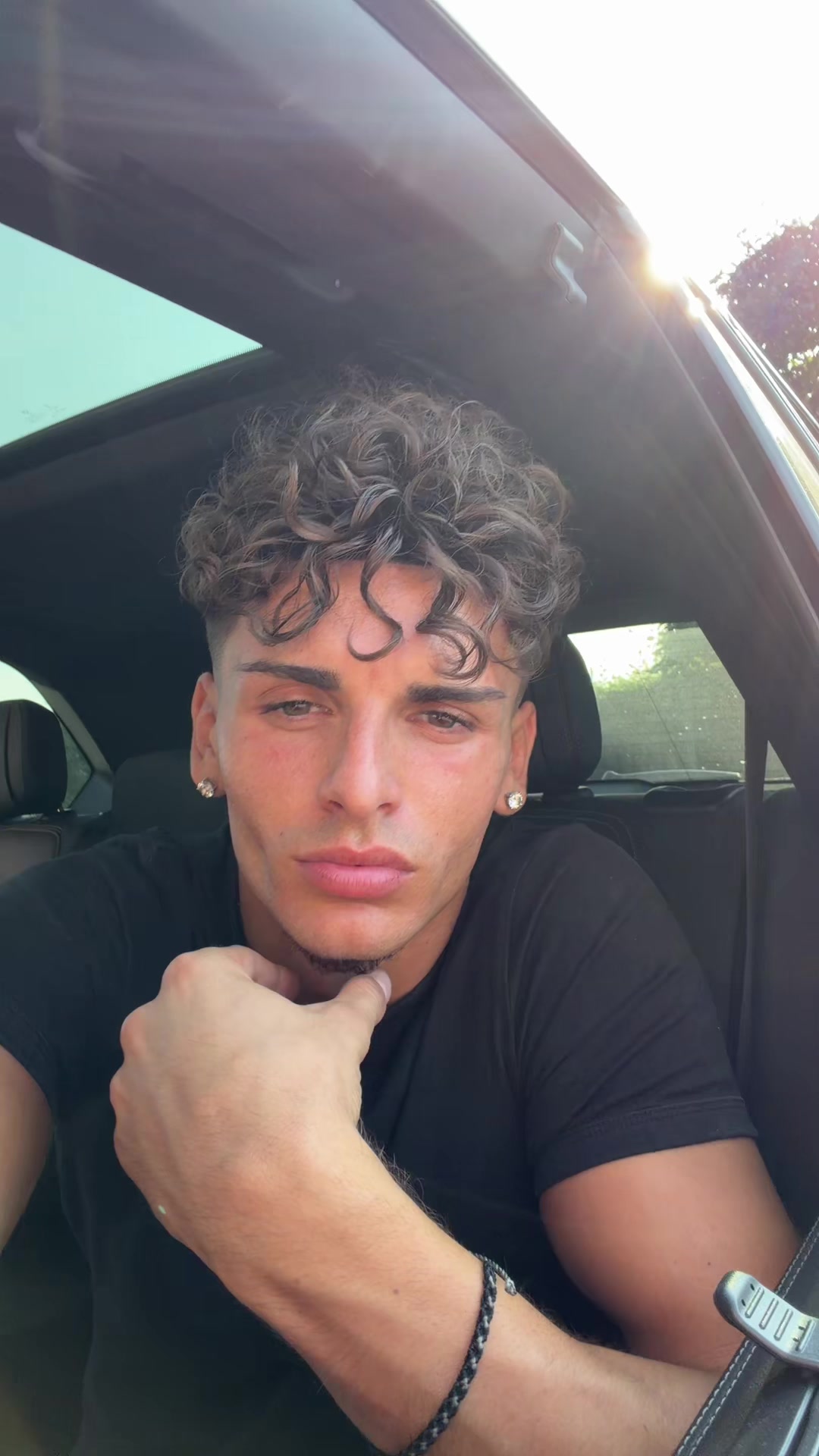 @chris.nikoo