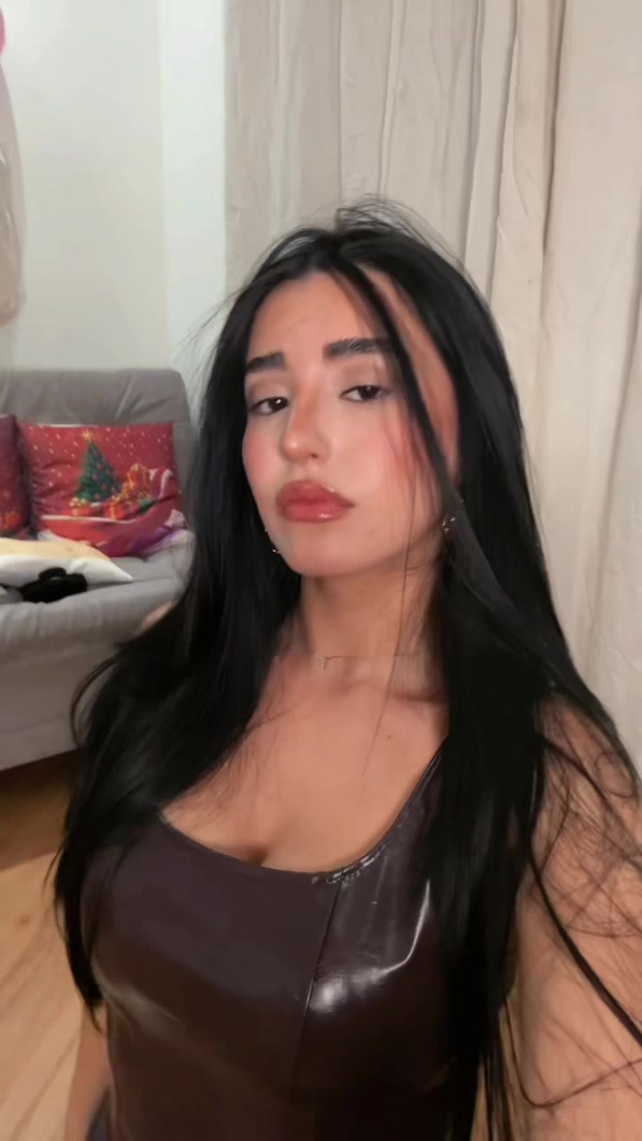 @whothisluckygirl