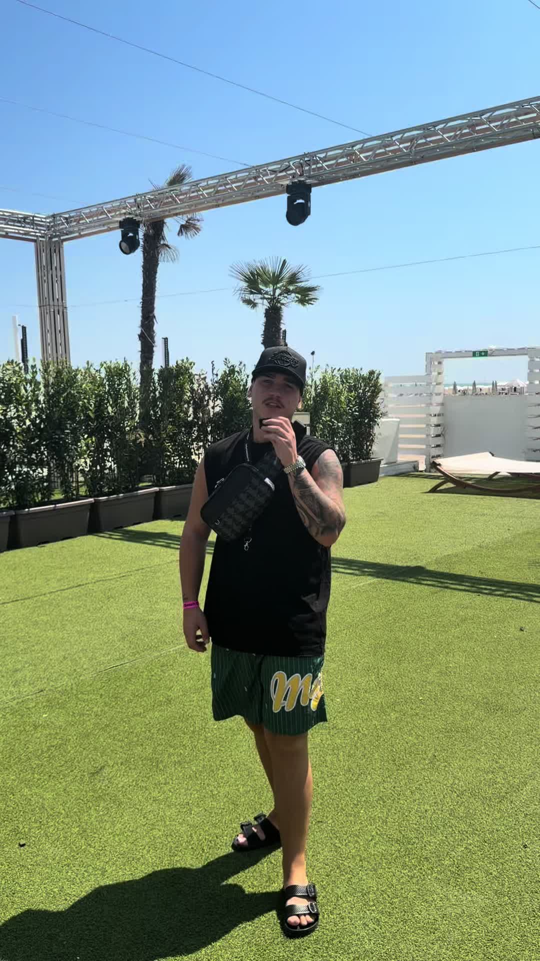 @Ciroo.🧊