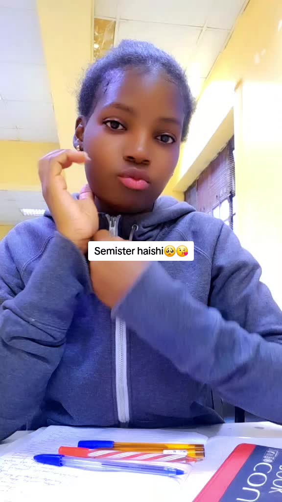 @💝 Th&pound;r@pist🥰❤📌📌💫