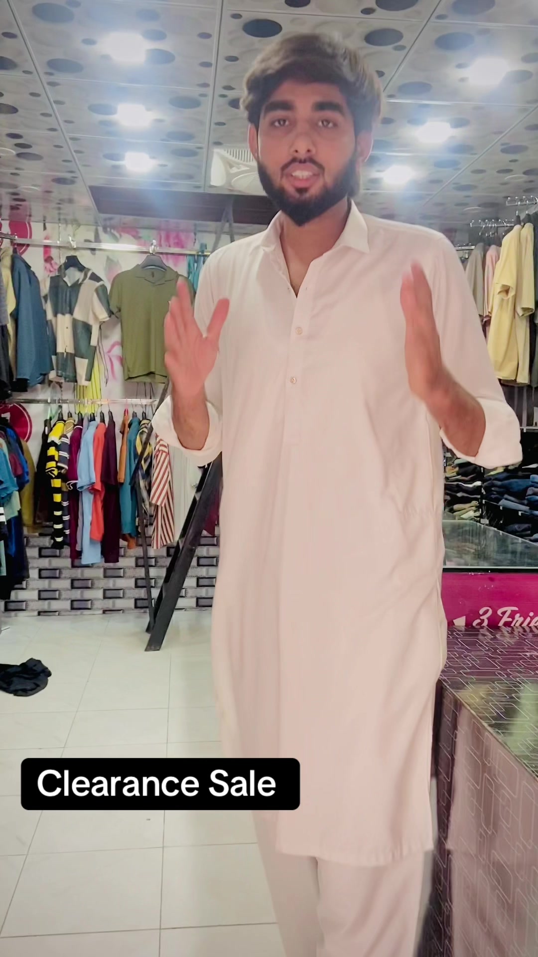 @3 friends store