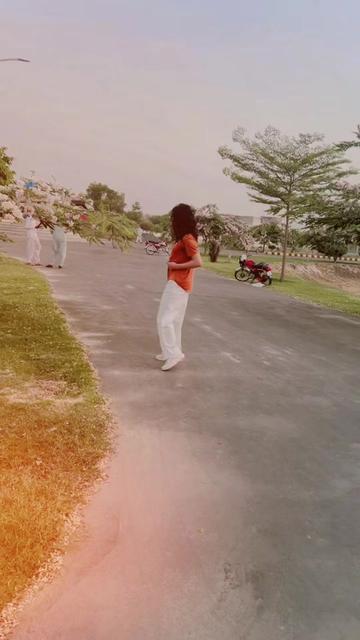 @Mehroo malik