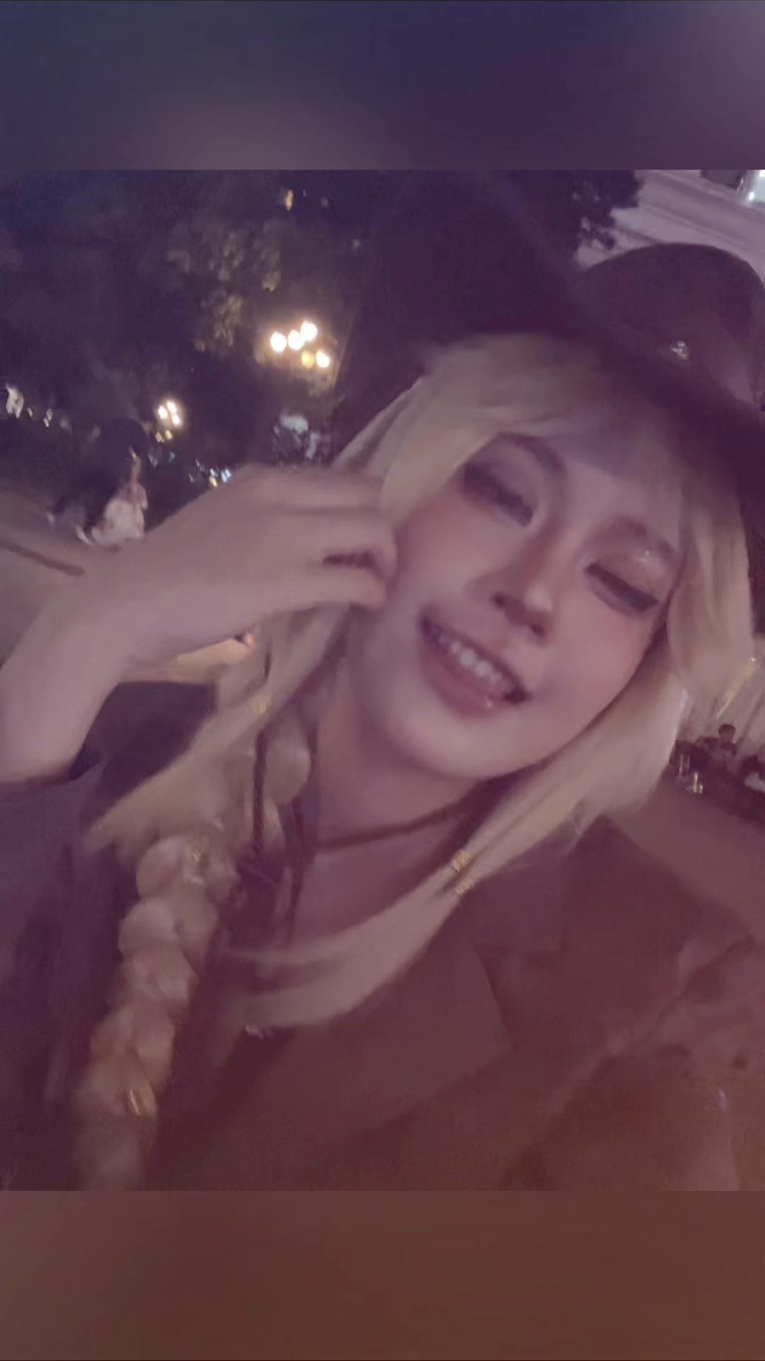 @Người đẹp bị điên 🫦