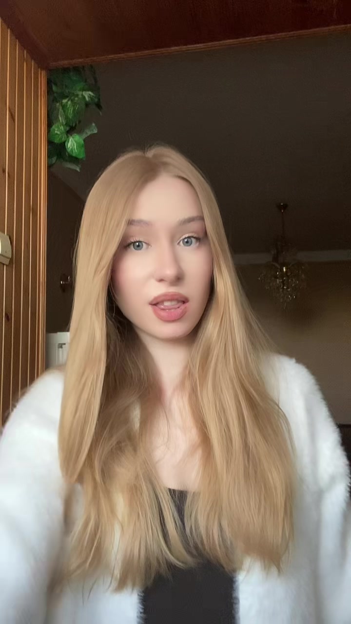 @Ксю🩷