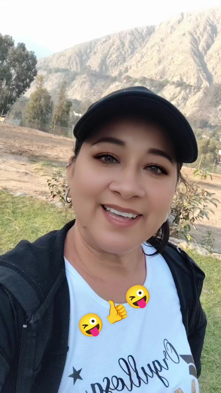 @emilia espinoza💐