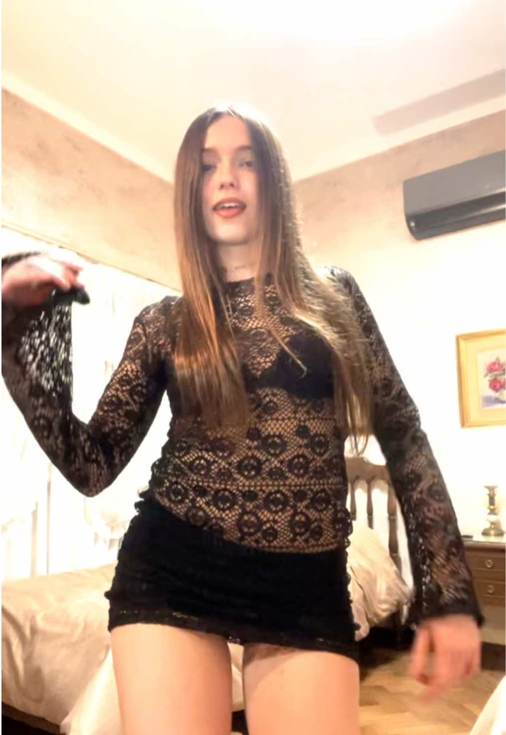 @__laraa
