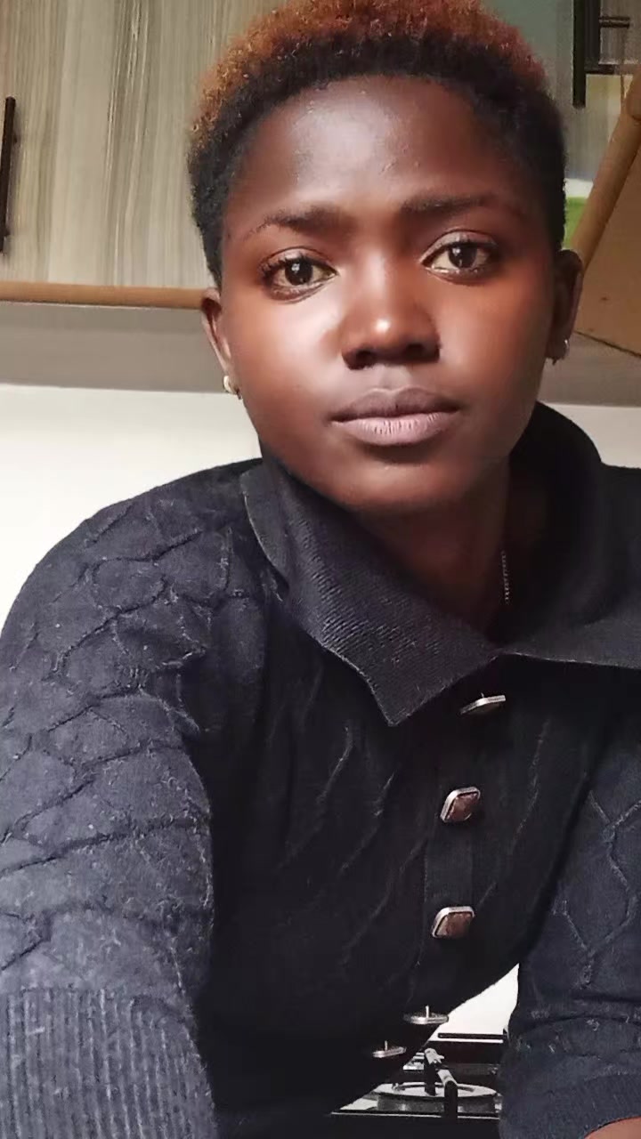 @SHIANDA ❤️😍💖❣️💕 FINNEST