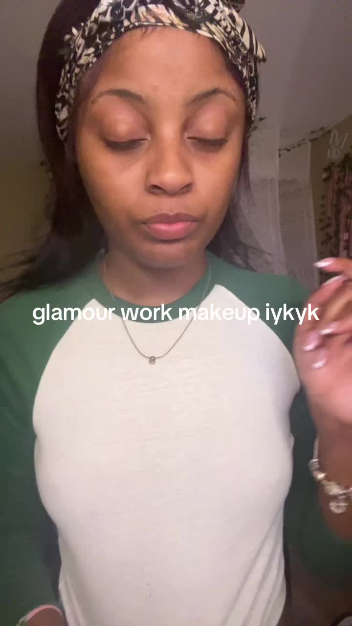 @baileesuniverse