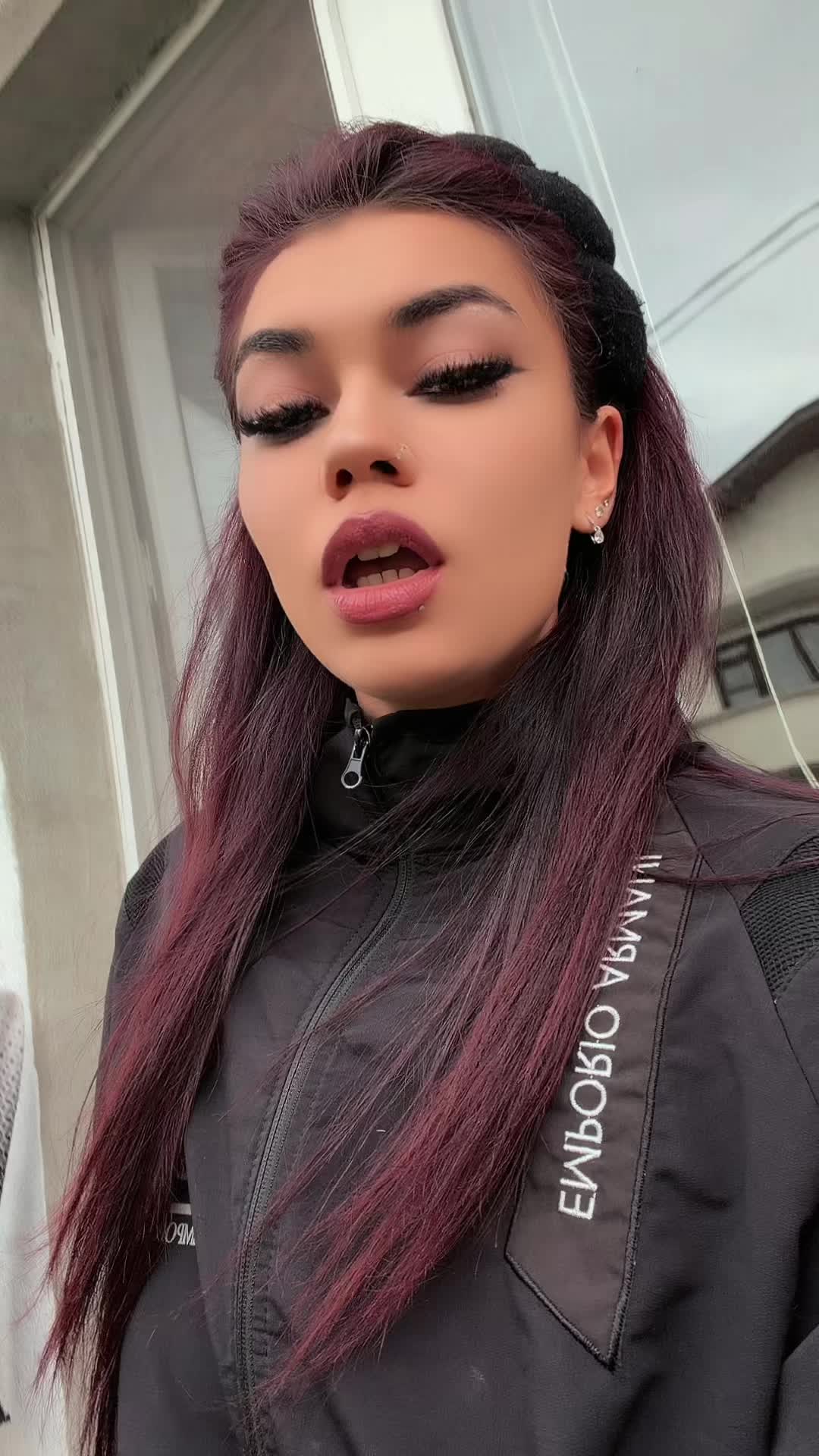 @Violetta Dyuzova