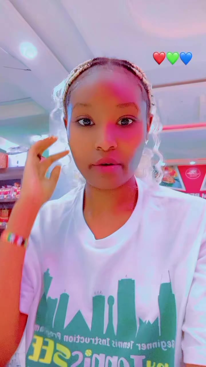 @Rue🦋