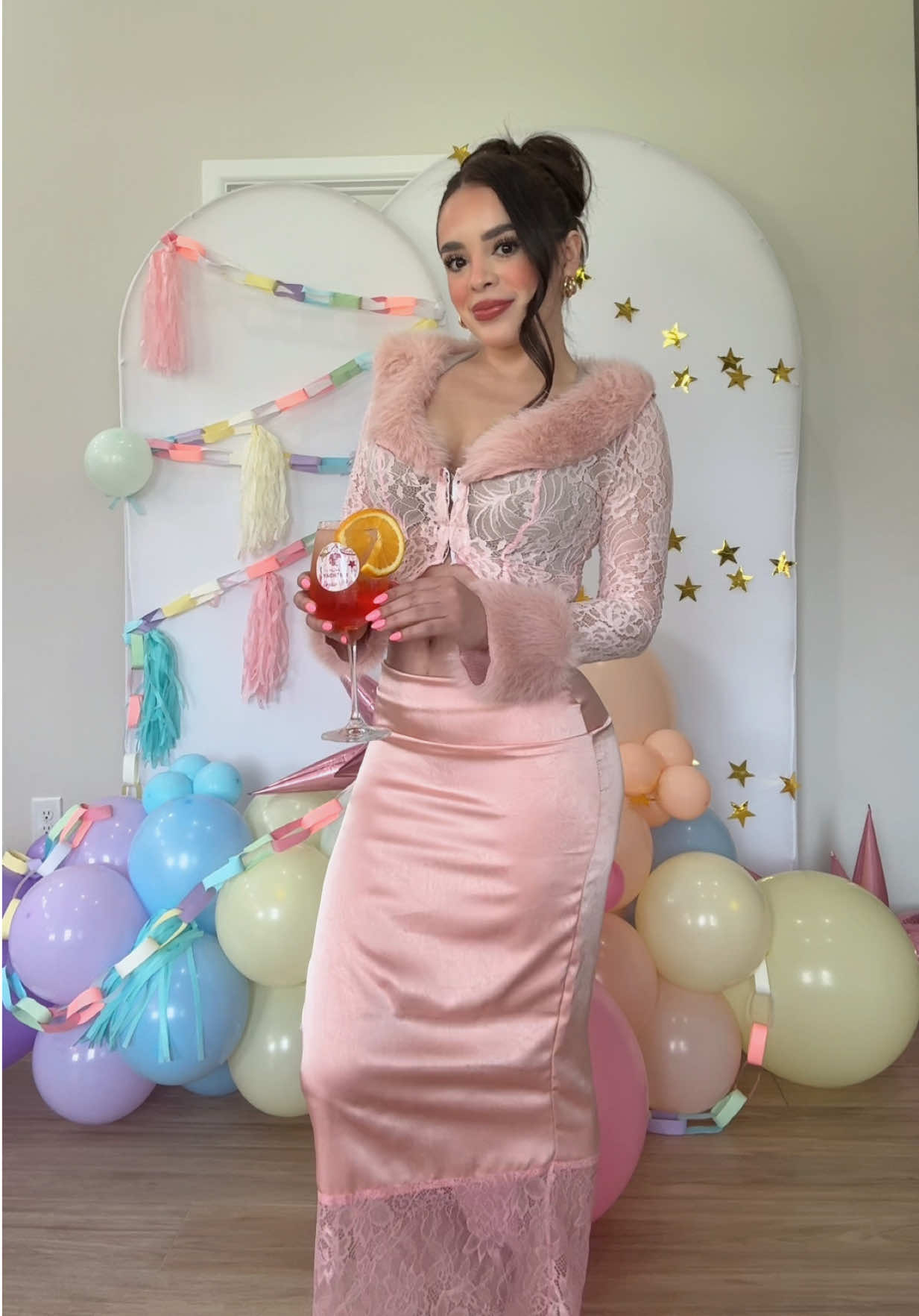 @Vanessa Edith✨