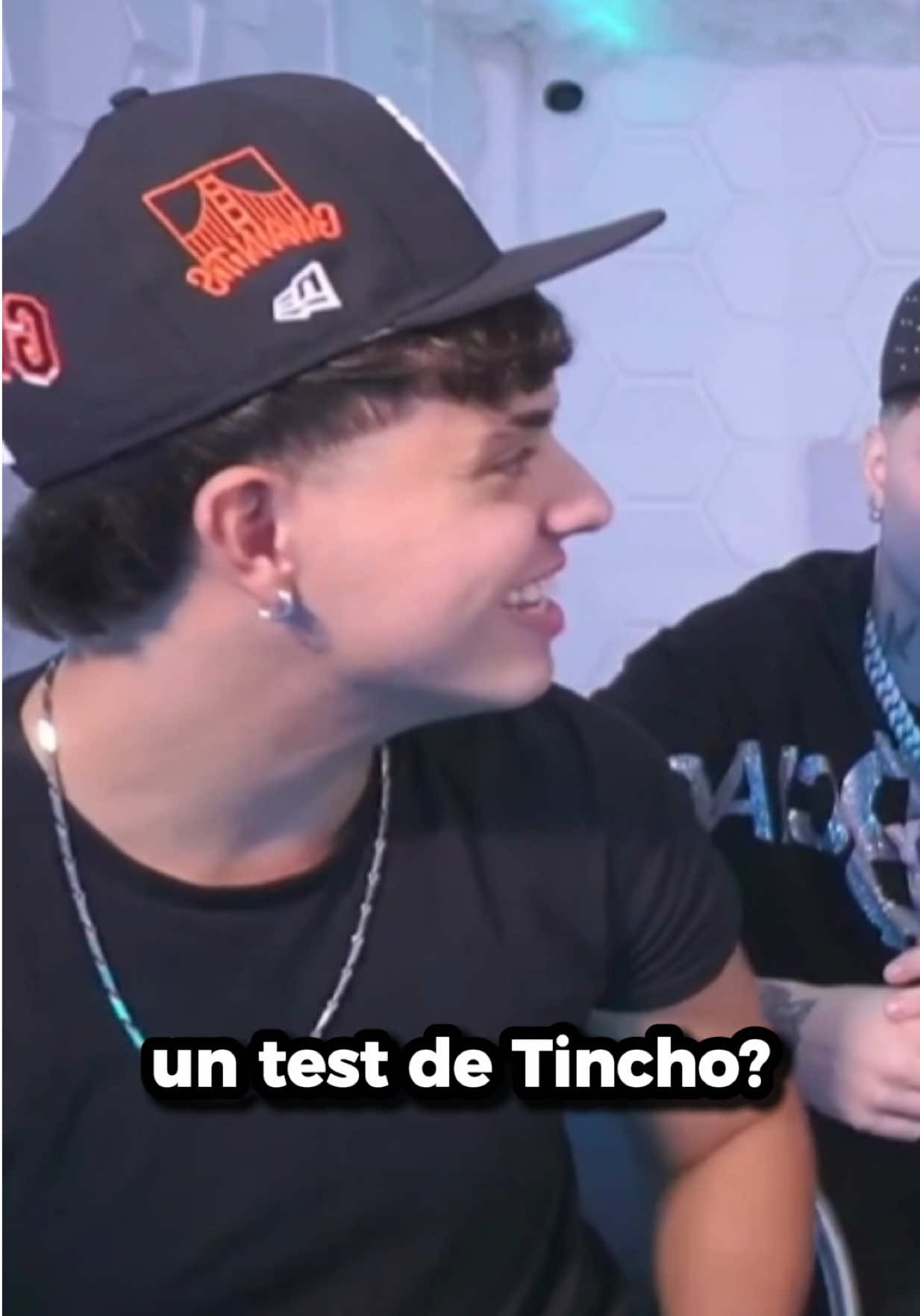 @toto
