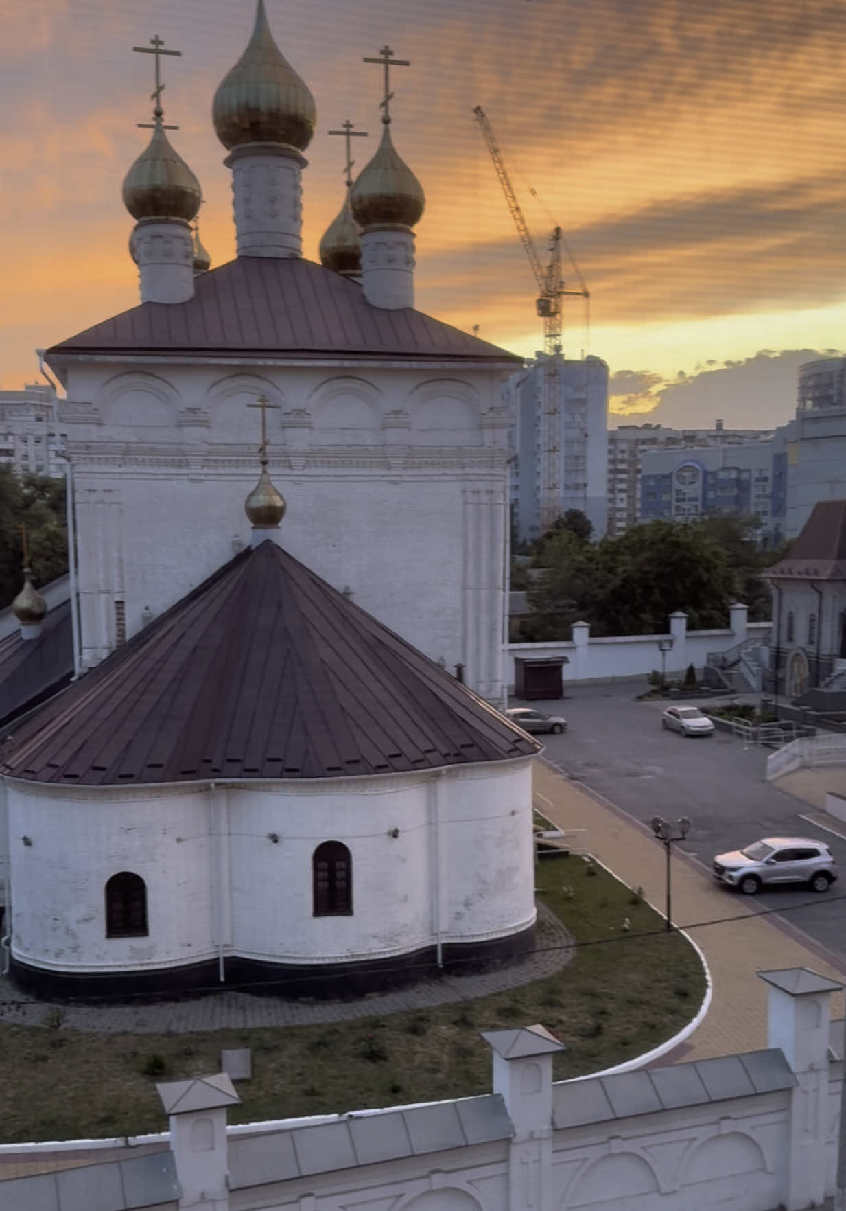 @Максим