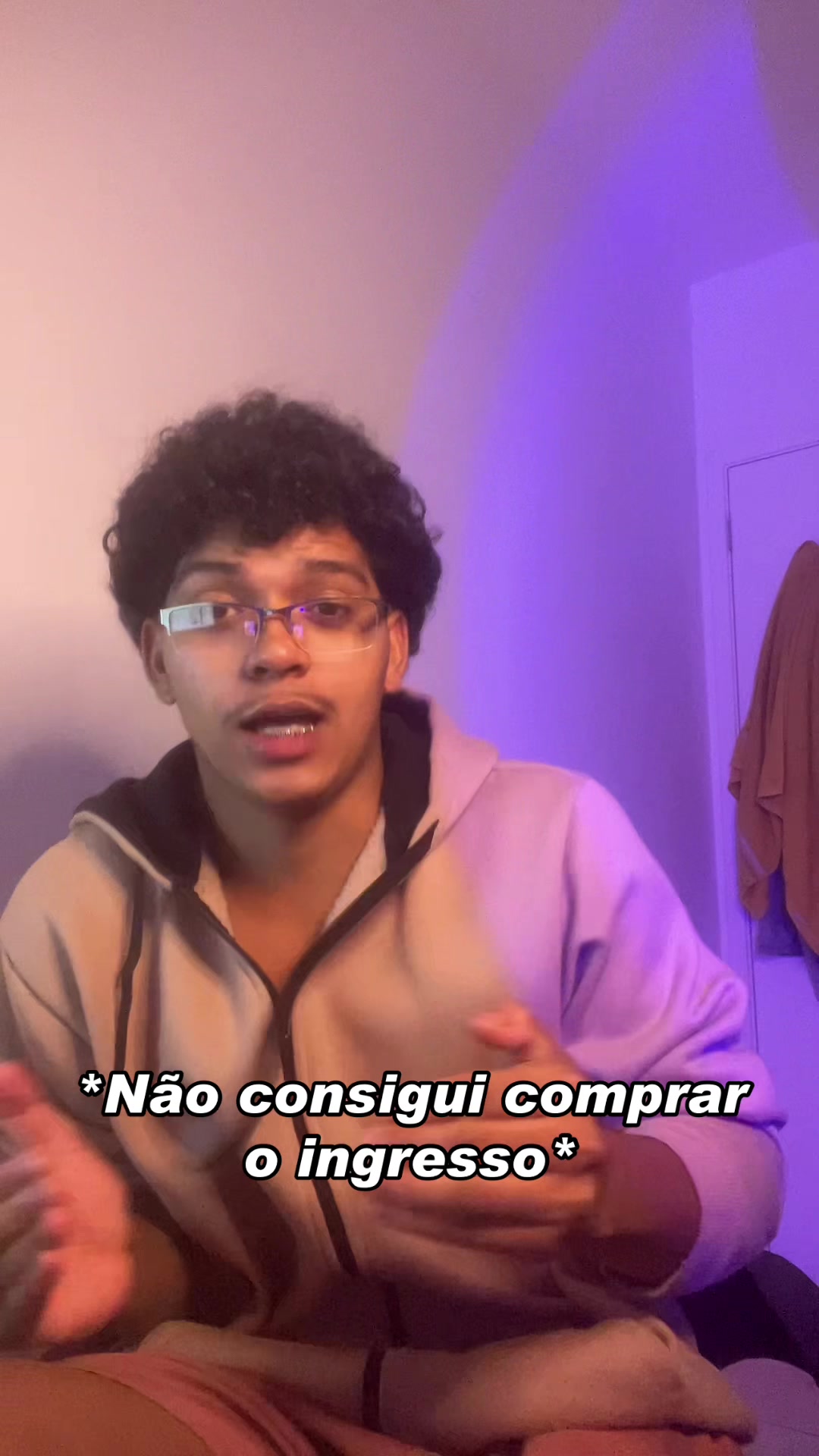 @T.H