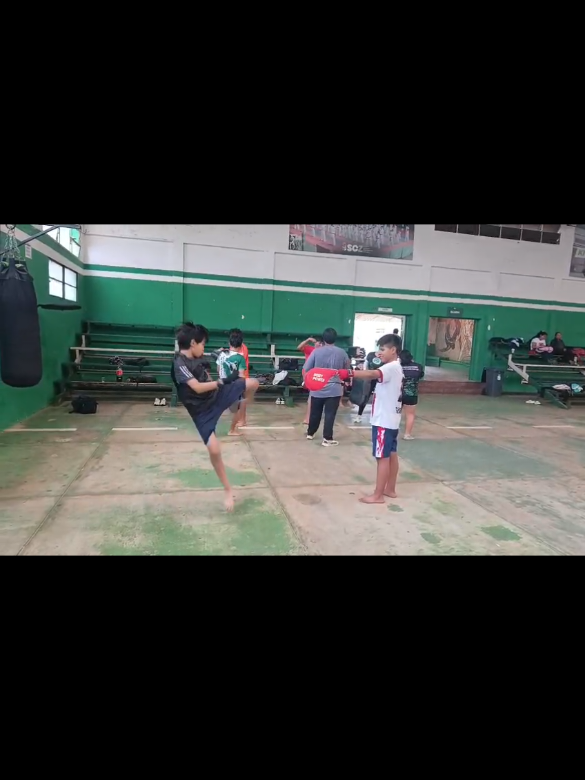 @Ardilla_K1🐿️🥊