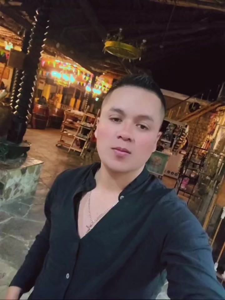 @Frank Martinez Huayl