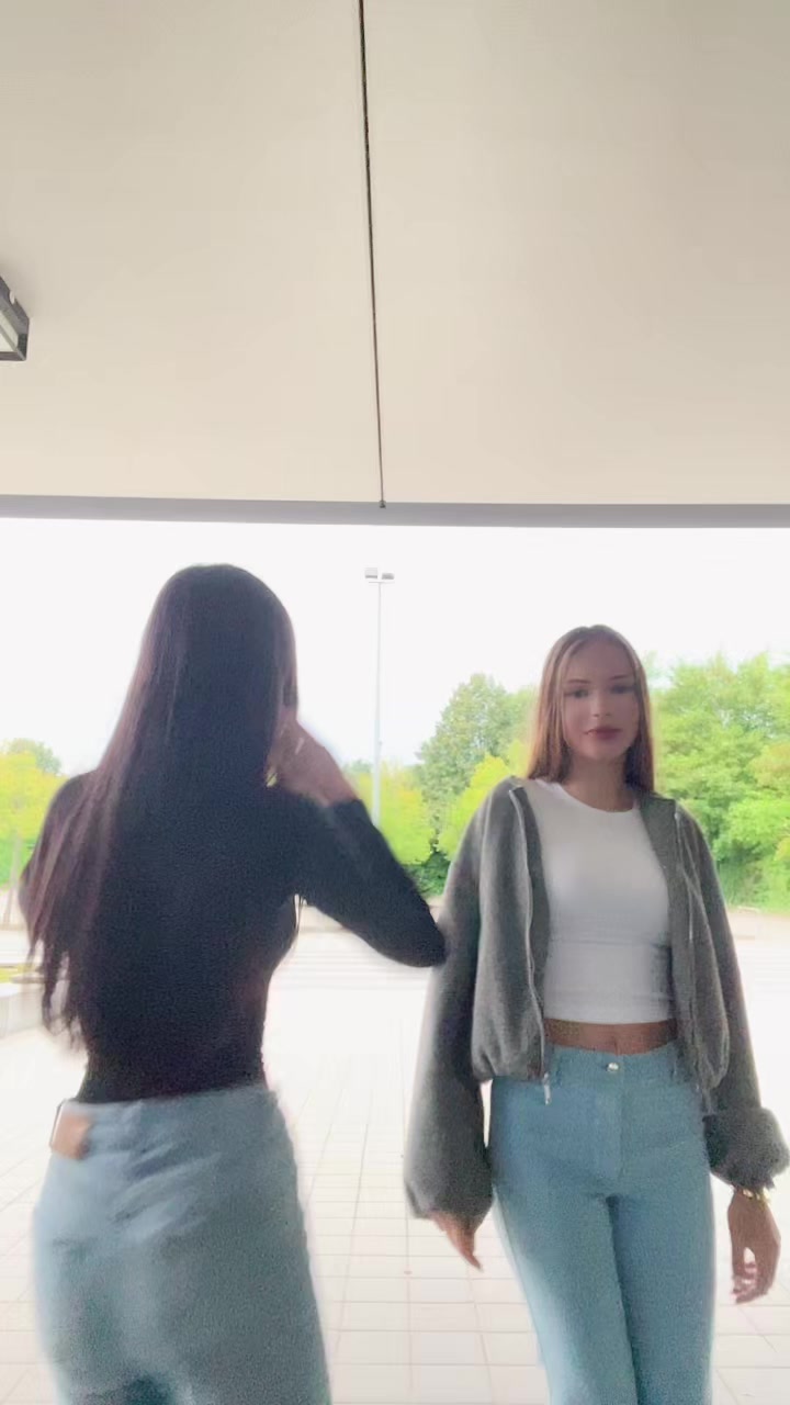 @fiona.x.louisa