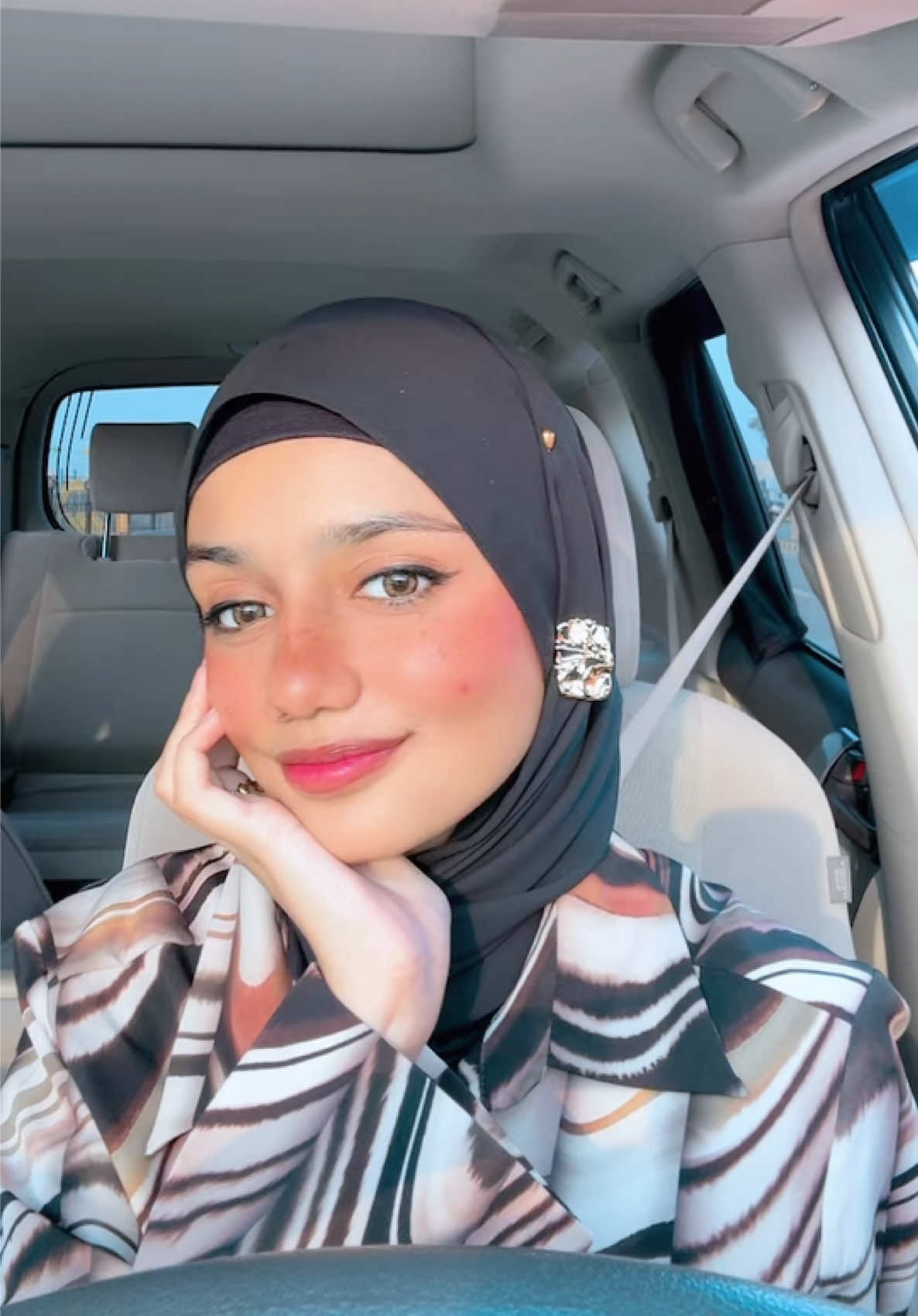 @Zahra Nadeem