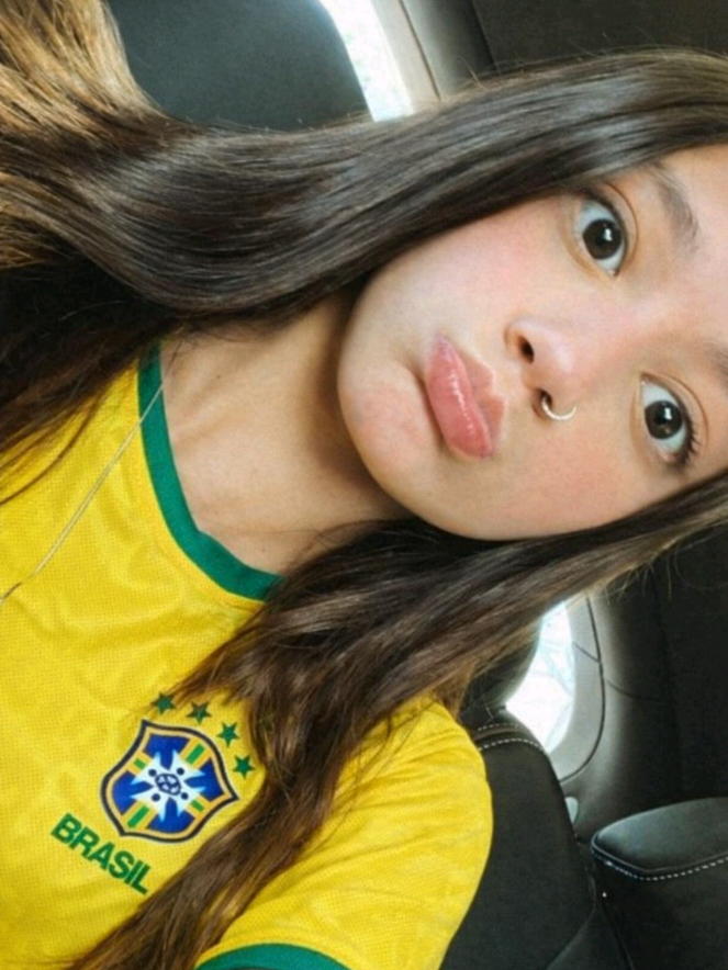 @💛~𝐹ã Clube 𝒟a 𝑀ilena