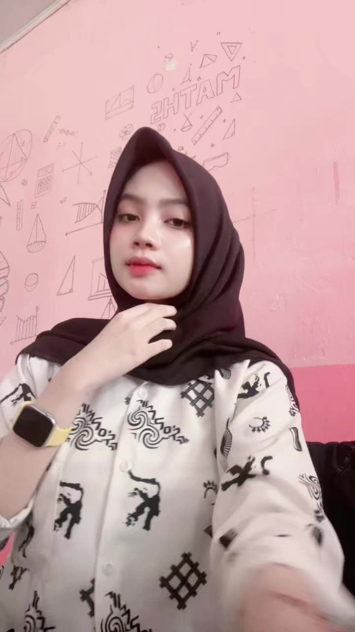 @E|L