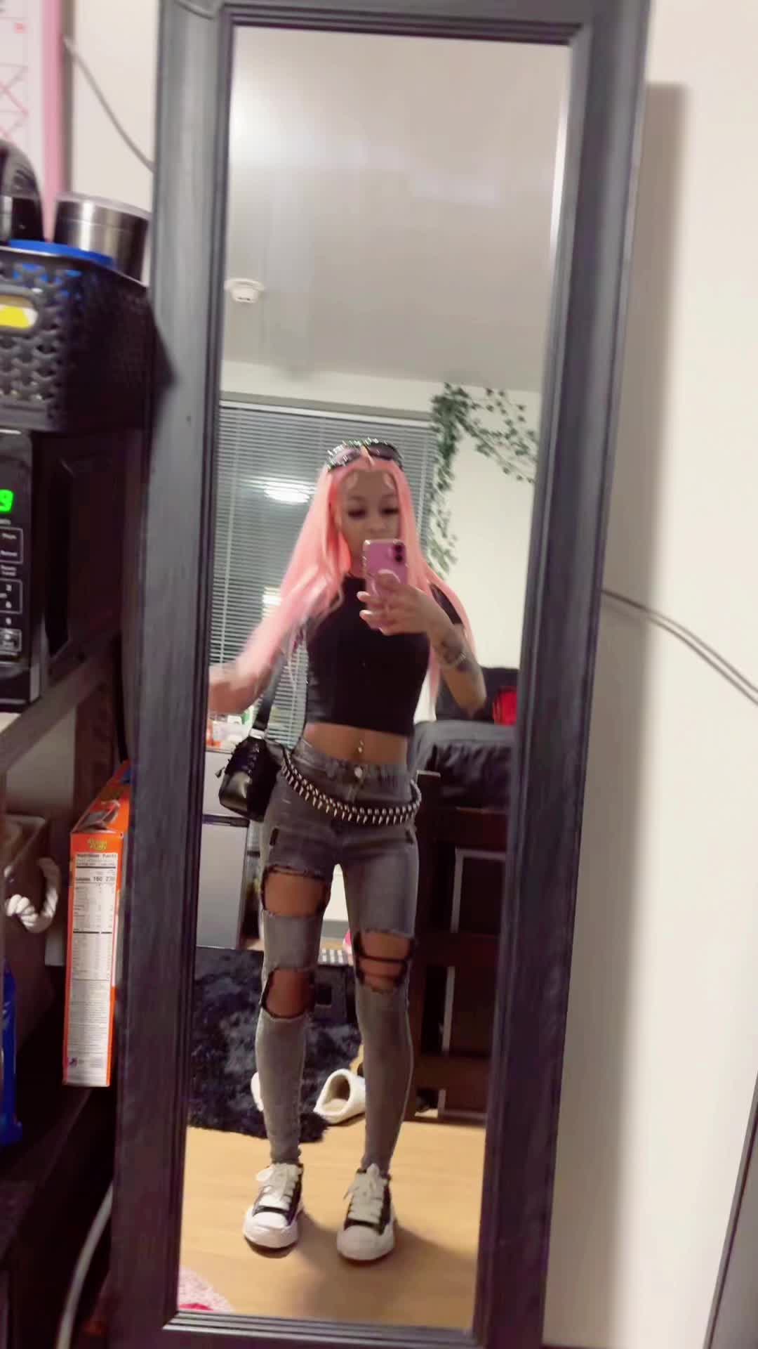 @🫧🕷️🎀☠️