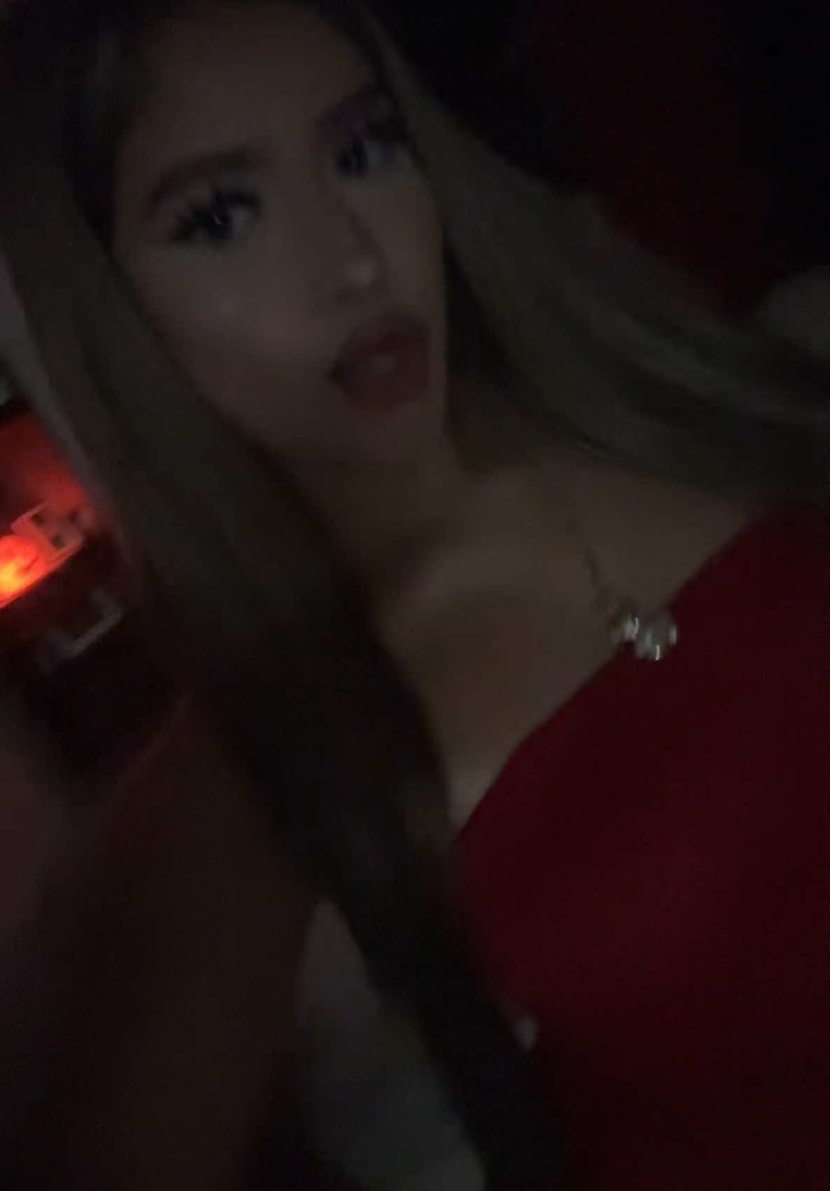 @isabella