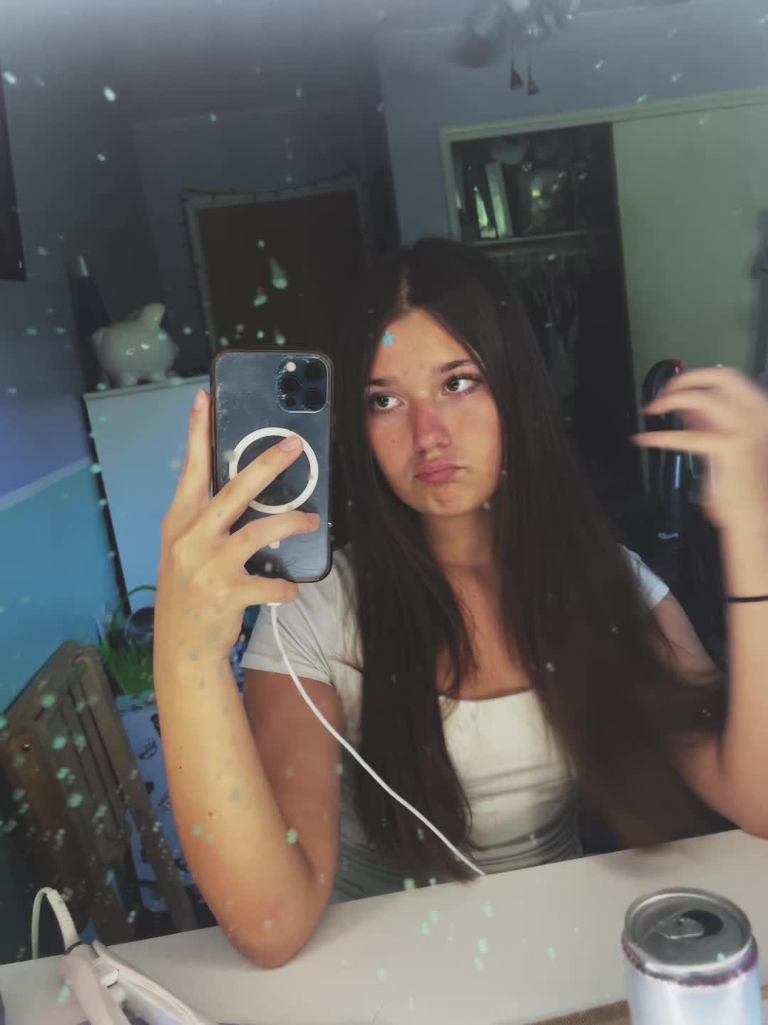 @🦄