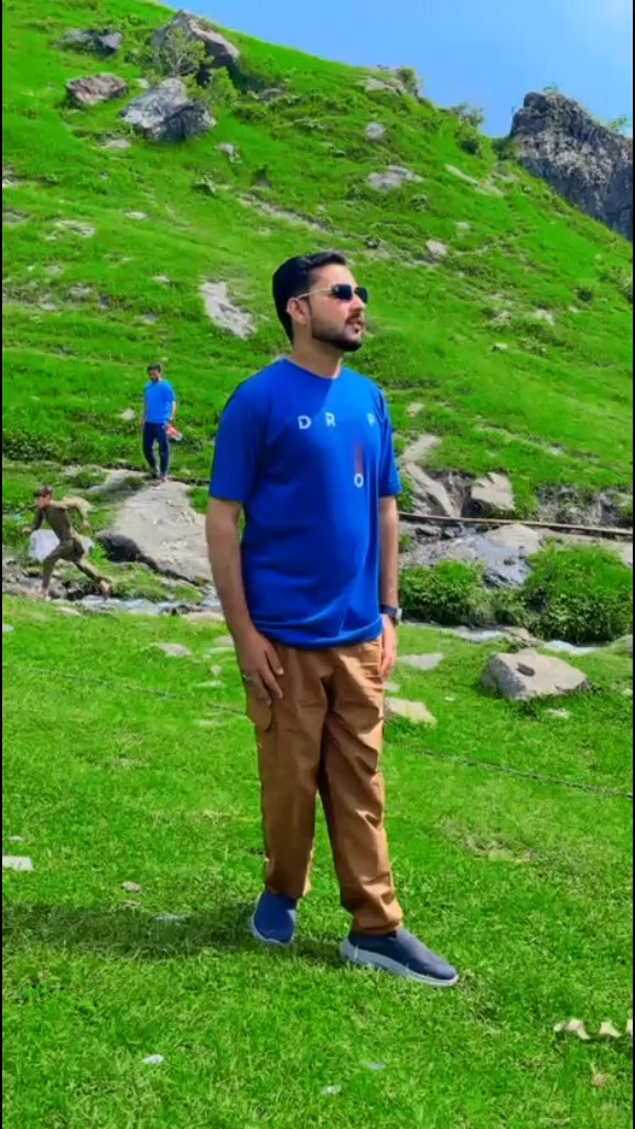 @cute khilji😍😘
