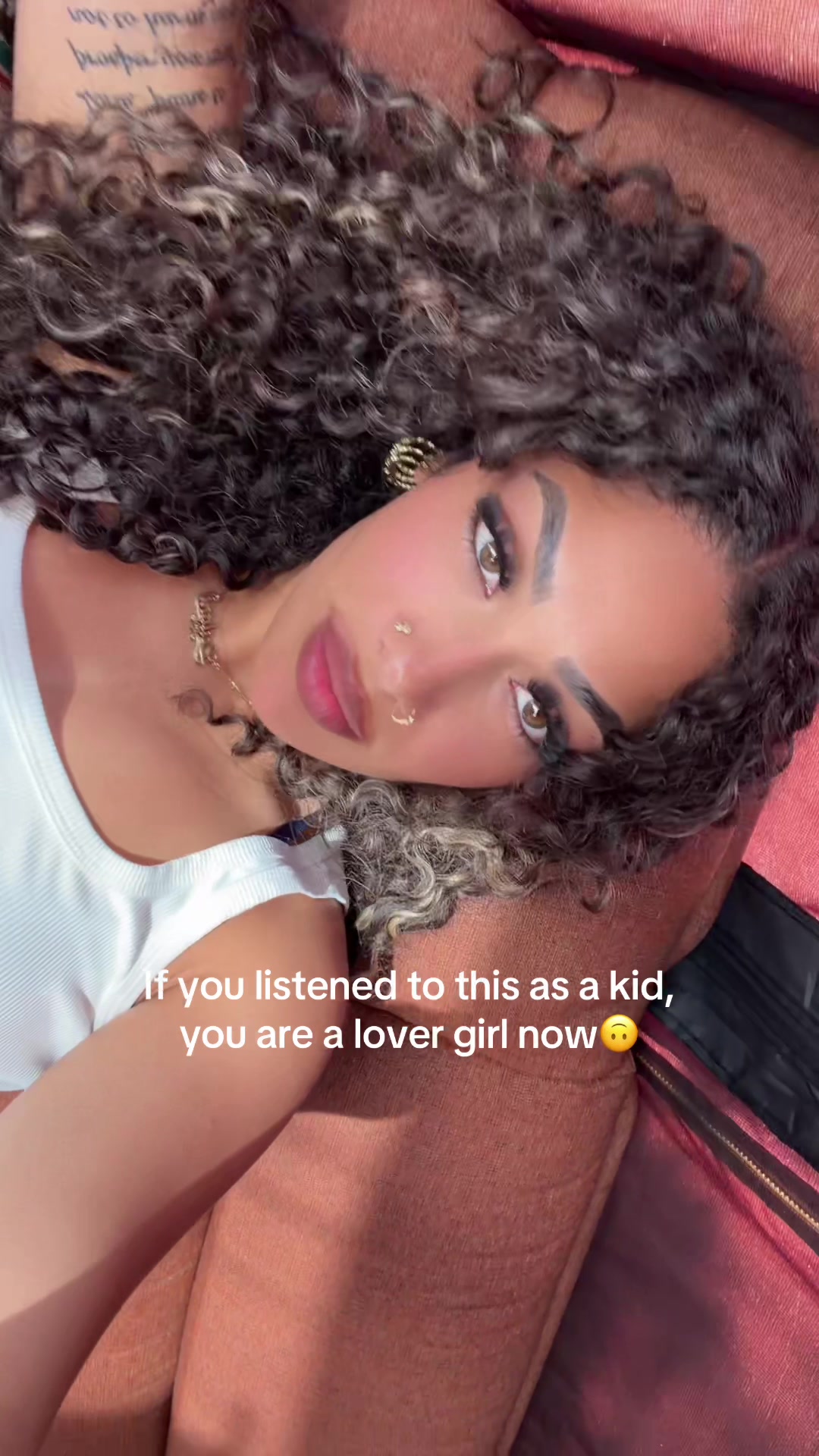 @laanniiilovee