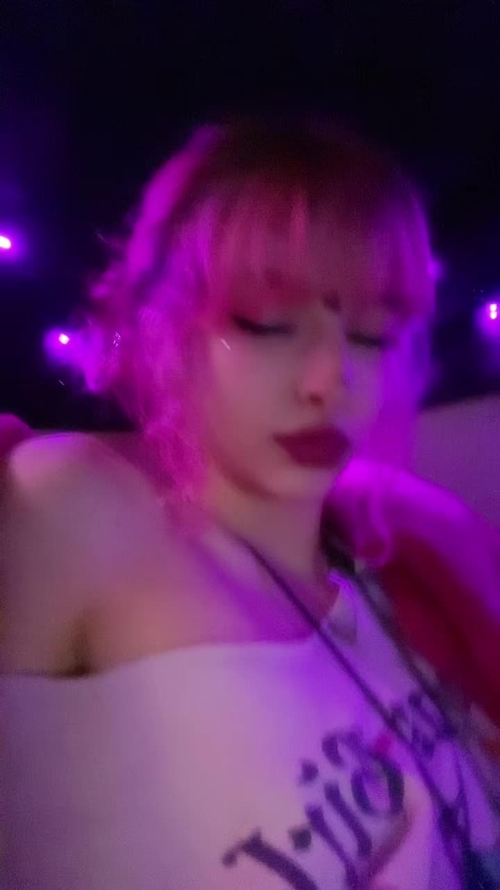 @avi