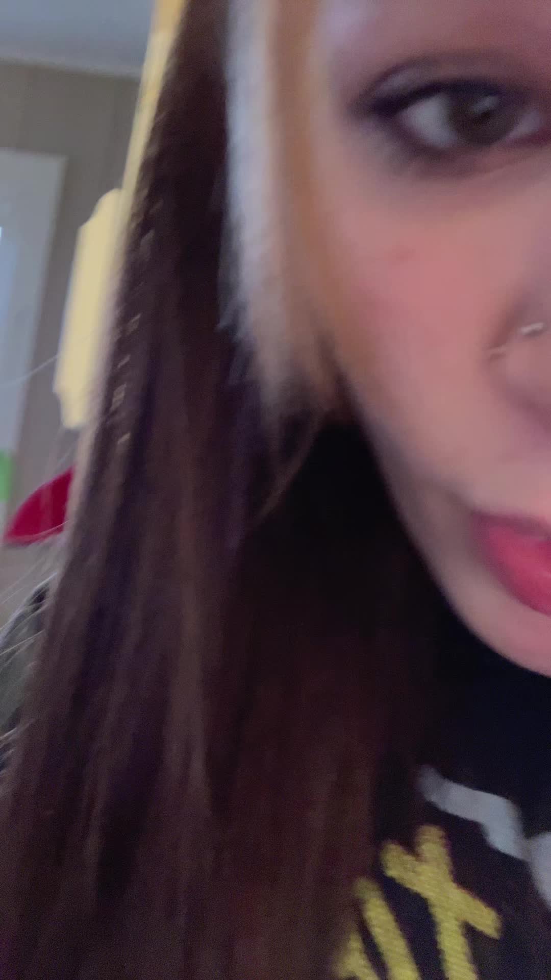 @trippyred100
