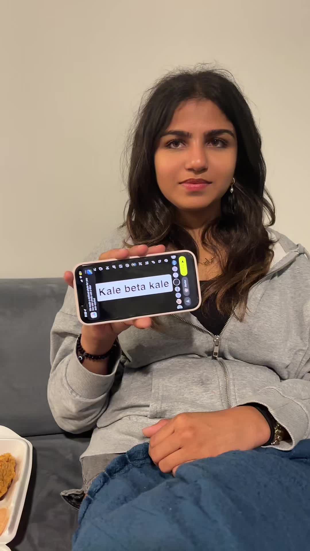 @nia