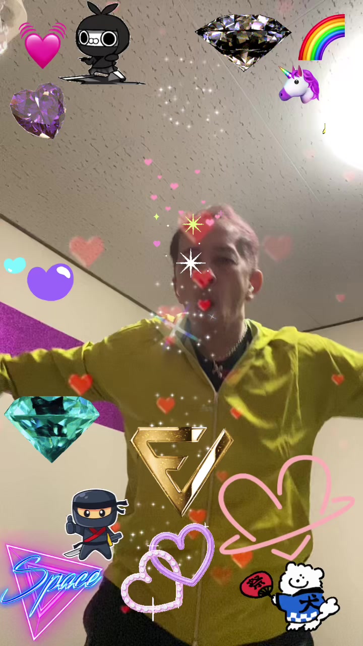 @💎Kouzou 🌈🟣