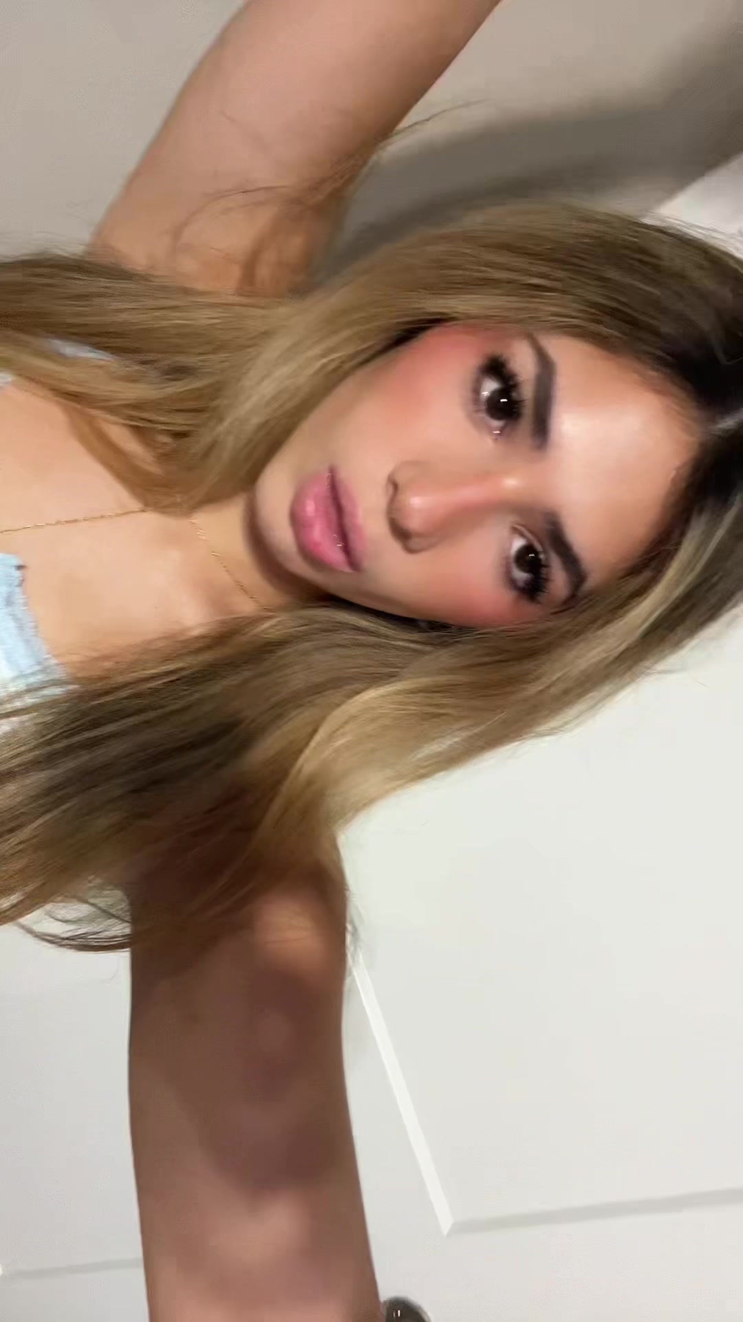 @Lala Lupcy