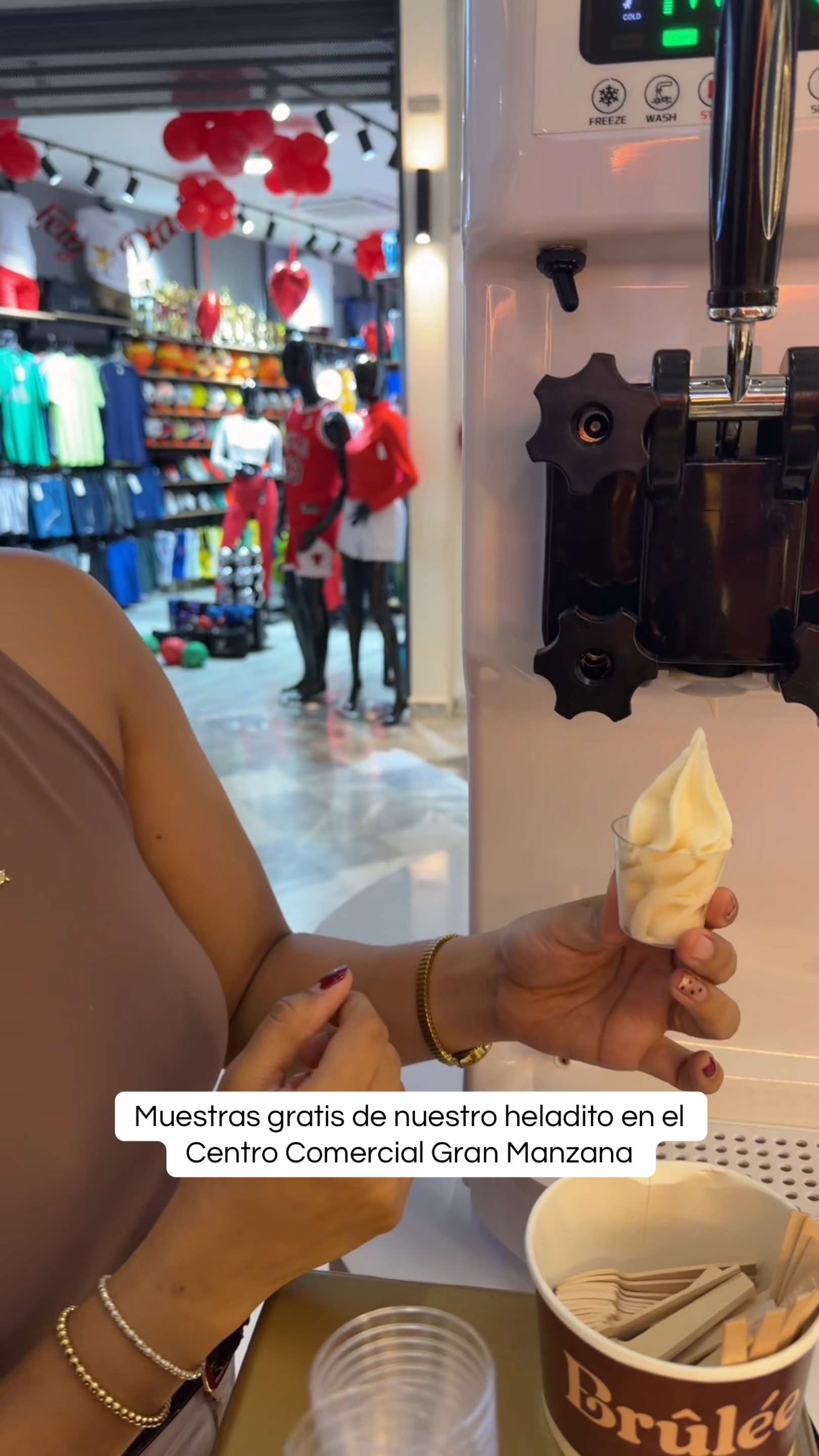 @Brûlée Pastelería