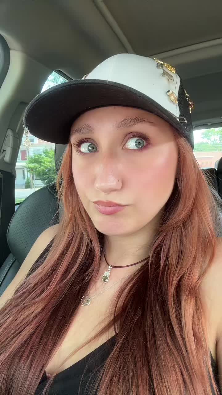 @kaleighlobb